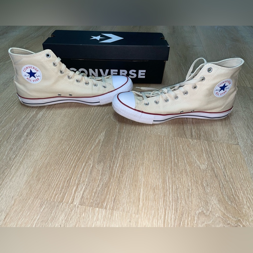 Converse Chuck Taylor All Star Classic, UNISEX HIGH TOP SHOE, Men 13 Women 15